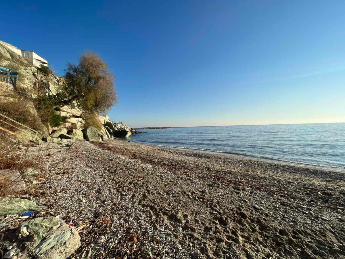 Ammoudeli Apartments Plomari Екстериор снимка