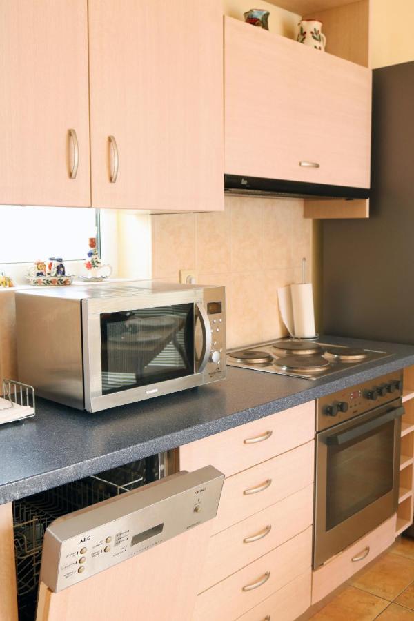 Ammoudeli Apartments Plomari Екстериор снимка