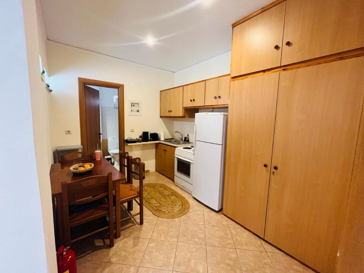 Ammoudeli Apartments Plomari Екстериор снимка