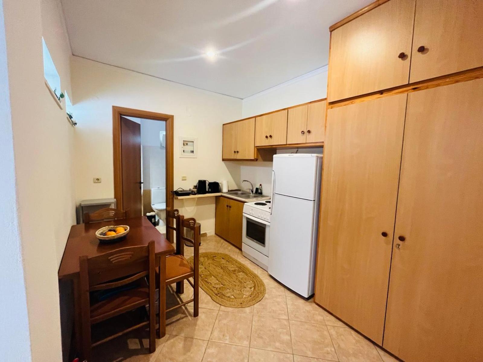 Ammoudeli Apartments Plomari Екстериор снимка