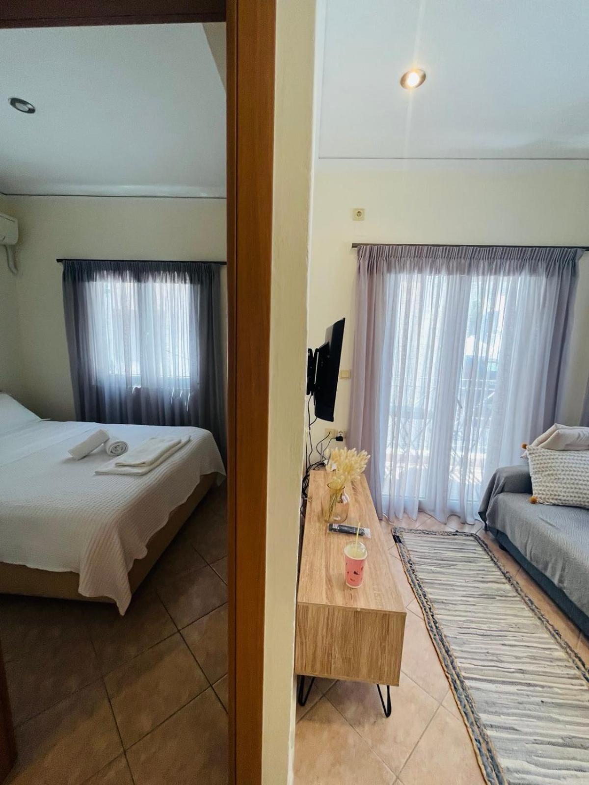 Ammoudeli Apartments Plomari Екстериор снимка