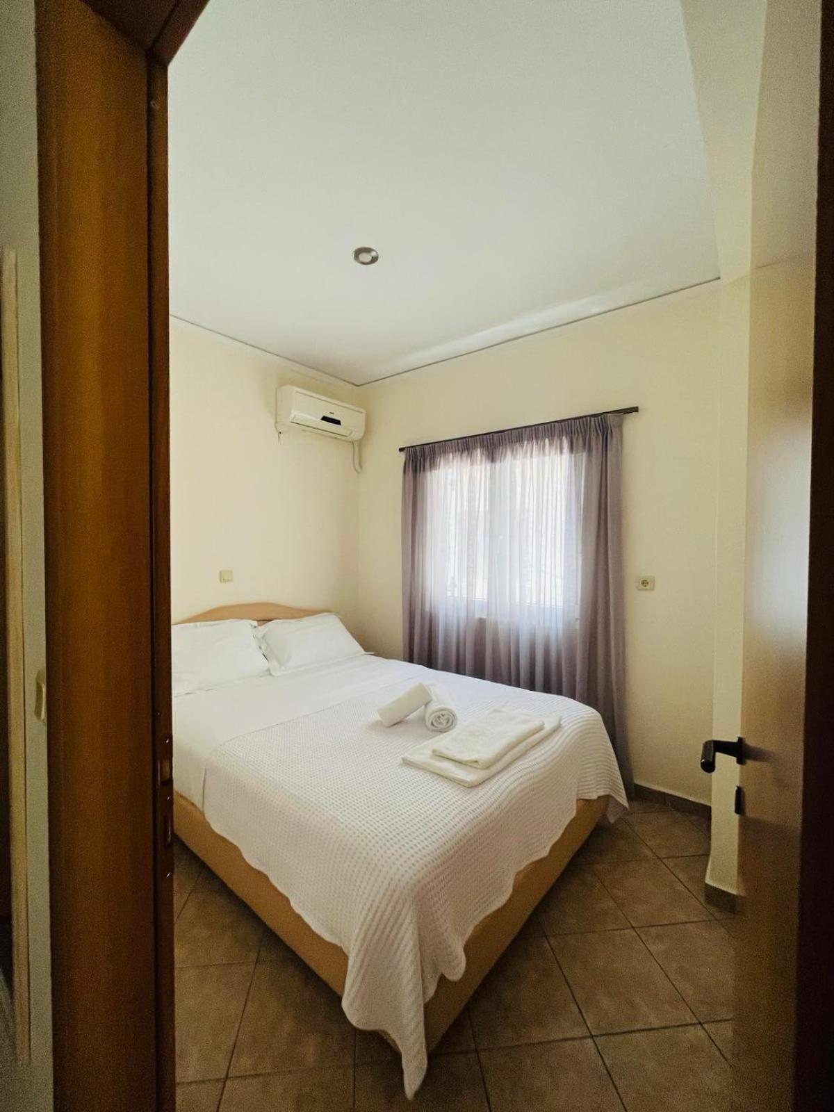 Ammoudeli Apartments Plomari Екстериор снимка