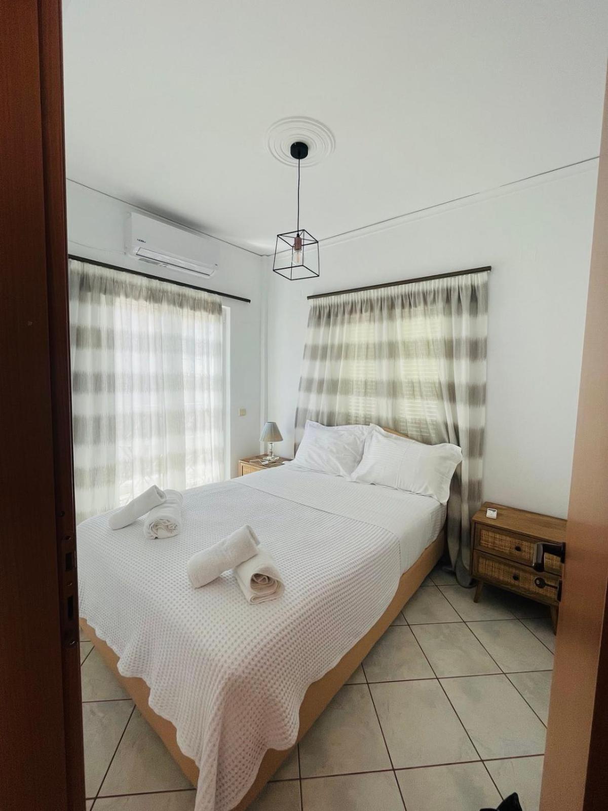 Ammoudeli Apartments Plomari Екстериор снимка