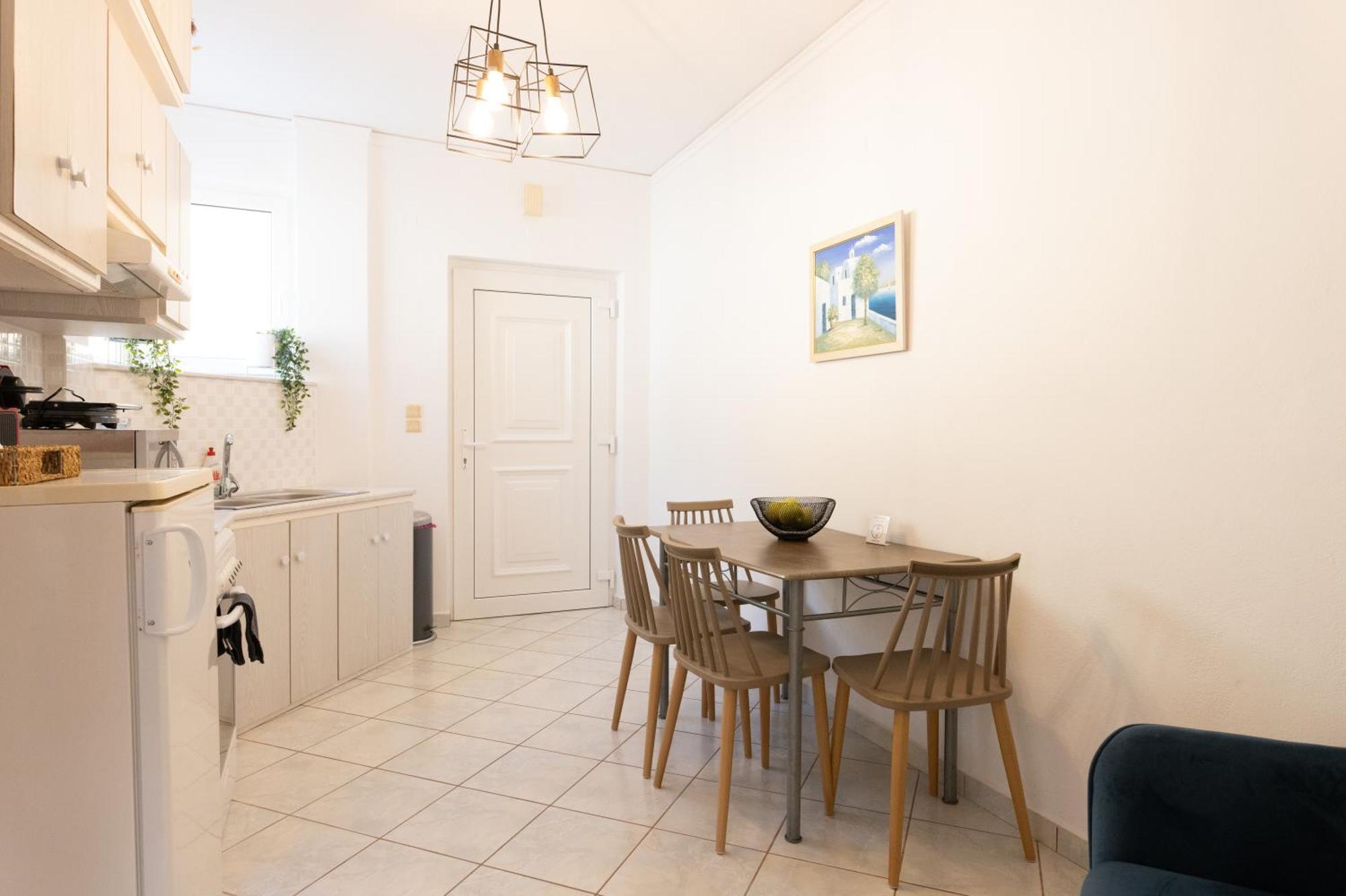 Ammoudeli Apartments Plomari Екстериор снимка