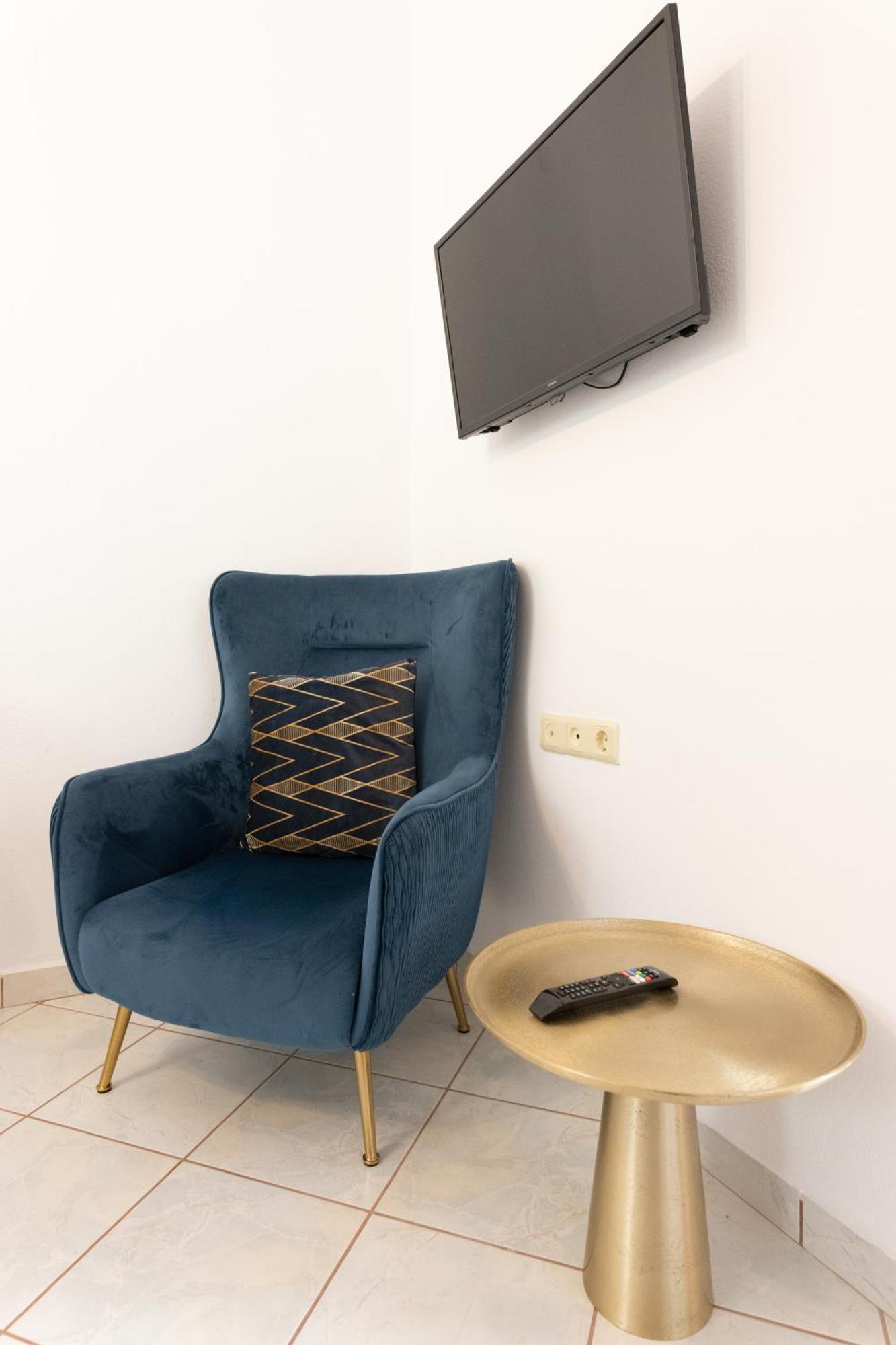 Ammoudeli Apartments Plomari Екстериор снимка